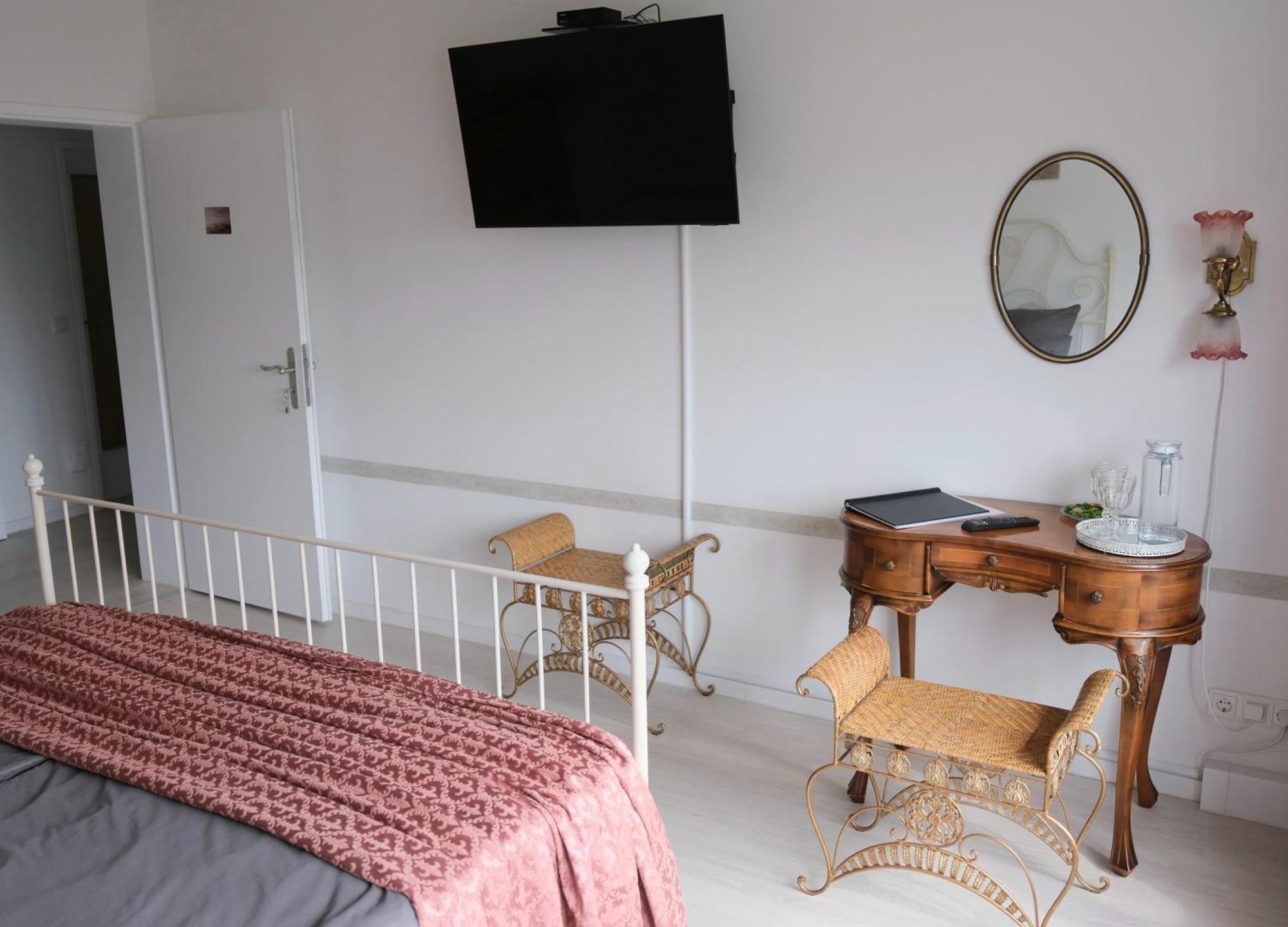 Mit Charme Apartment *
